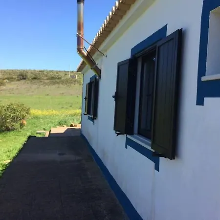 펜션 Farm House Quinta Das Noras 빌라도비스포